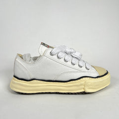 Mihara Yashiro White Low Top Size 41