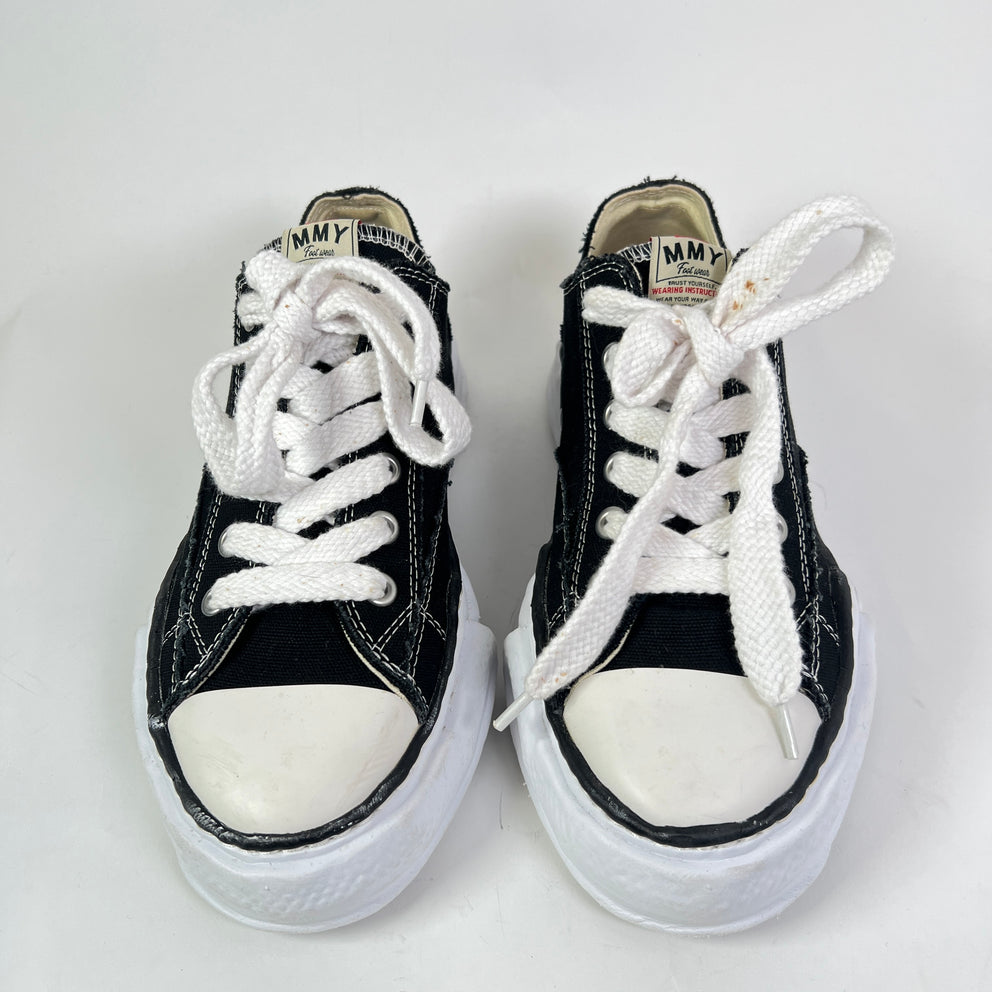 Maison Mihara Yasuhiro Peterson OG Sole Low-Top Sneakers