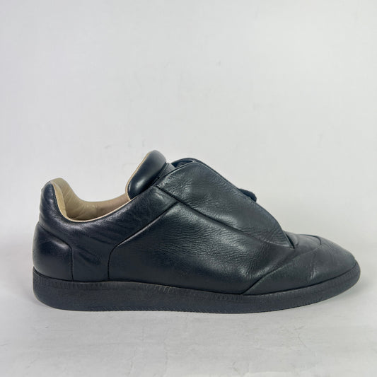 Maison Margiela Black Low-Top Futures
