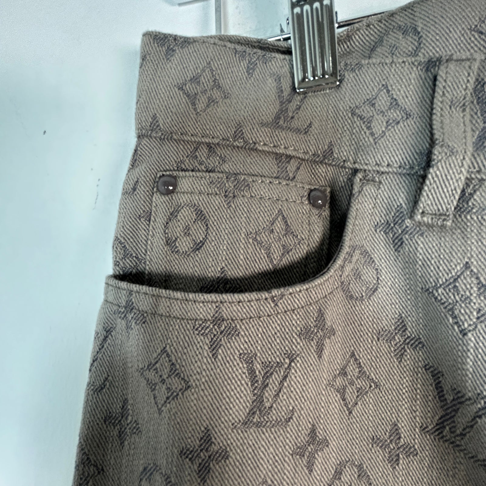 Louis Vuitton Grey Monogram Logo Slim Jeans Size 29