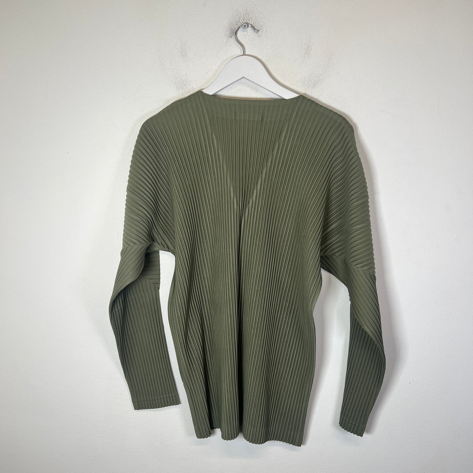 HOMME PLISSE Issey Miyake Olive Cardigan Size 3