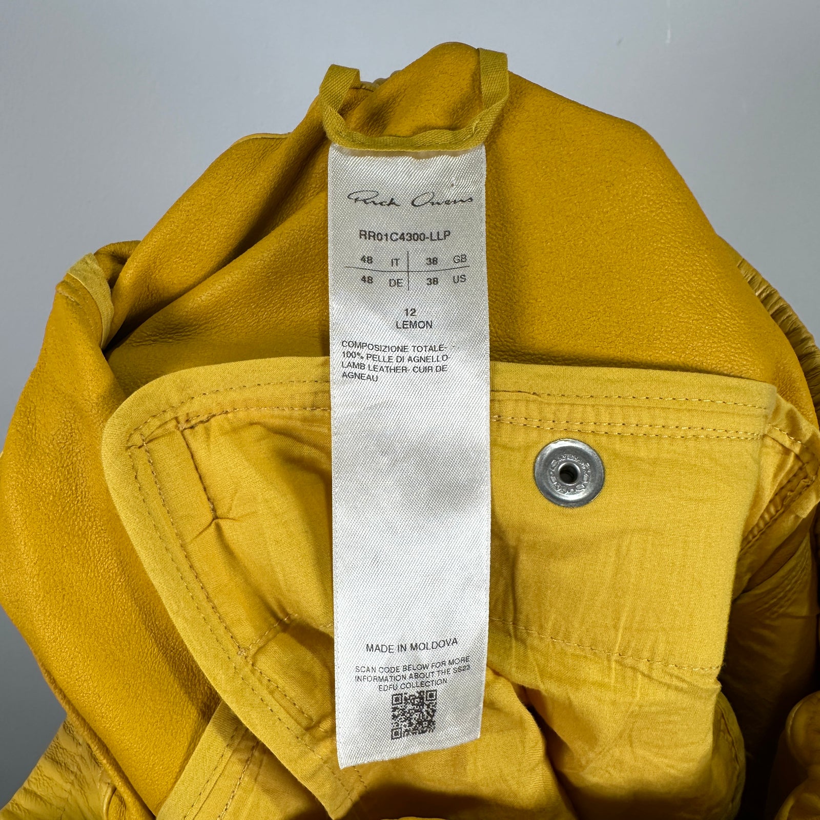 Rick Owens SS23 EDFU ‘Lemon’ Yellow Leather Bela Cargo Shorts Size M
