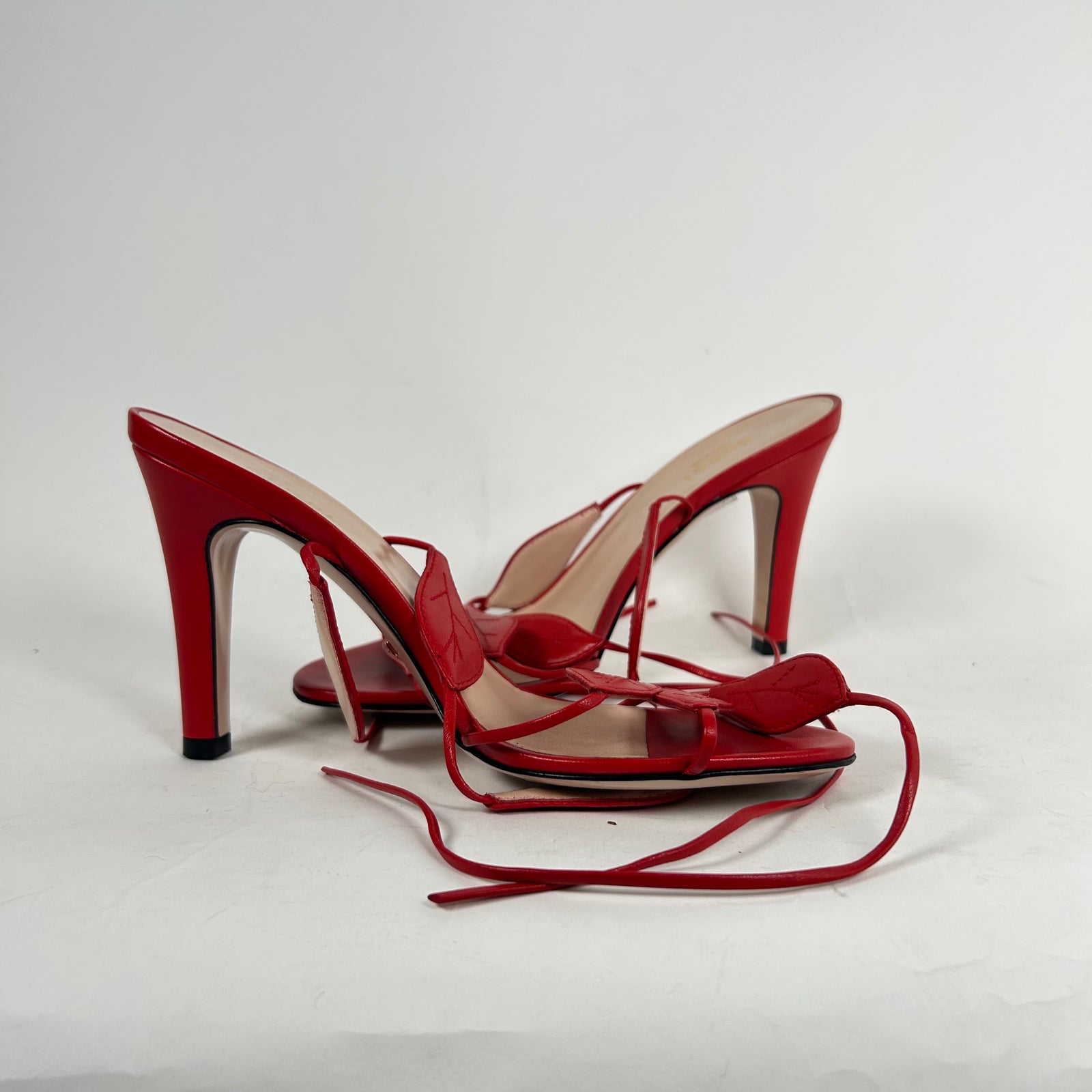 Gucci Red Leather Slingback Heels Size 37.5