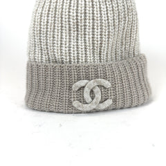 Chanel 'CC' Logo Cashmere Knit Beanie