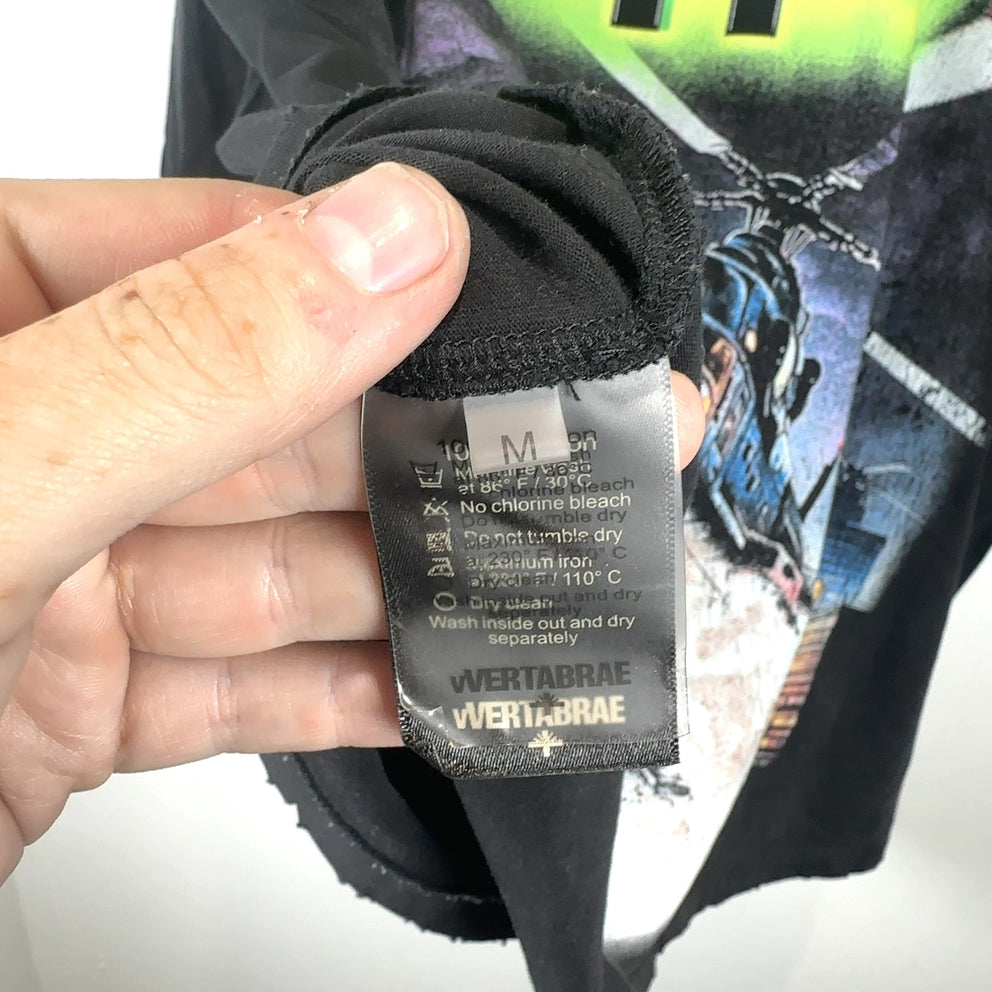 Vertabrae 'Feetzilla' Cropped Graphic T-Shirt
