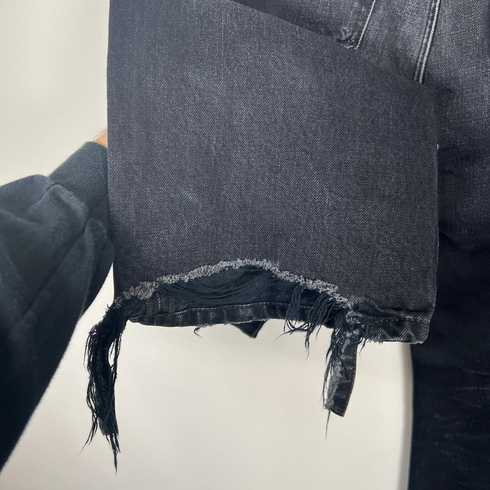 R13 Black Distressed Jeans Sz 34