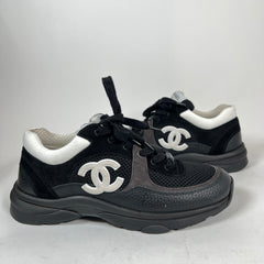 Chanel Black/White Mesh Suede Grained Calfskin Interlocking CC Runners Size 39.5