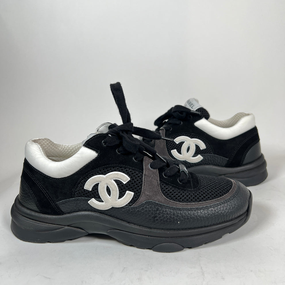 Chanel Black/White Mesh Suede Grained Calfskin Interlocking CC Runners Size 39.5