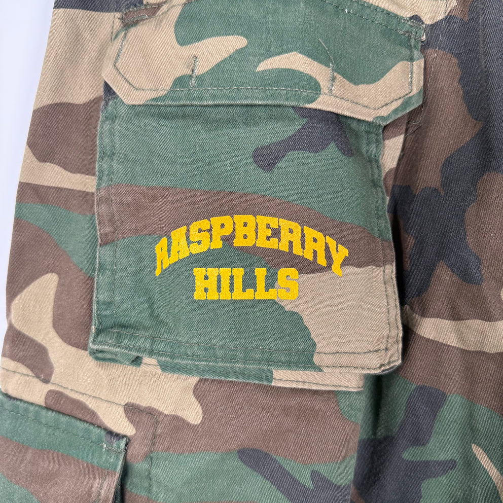 Raspberry Hills Camo Logo Shorts Size L