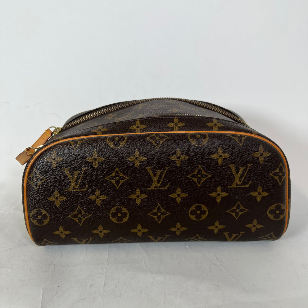 Louis Vuitton Monogram Canvas King Size Toiletry Bag