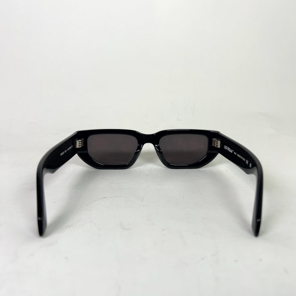 Off-White Arrow Rectangular Sunglasses