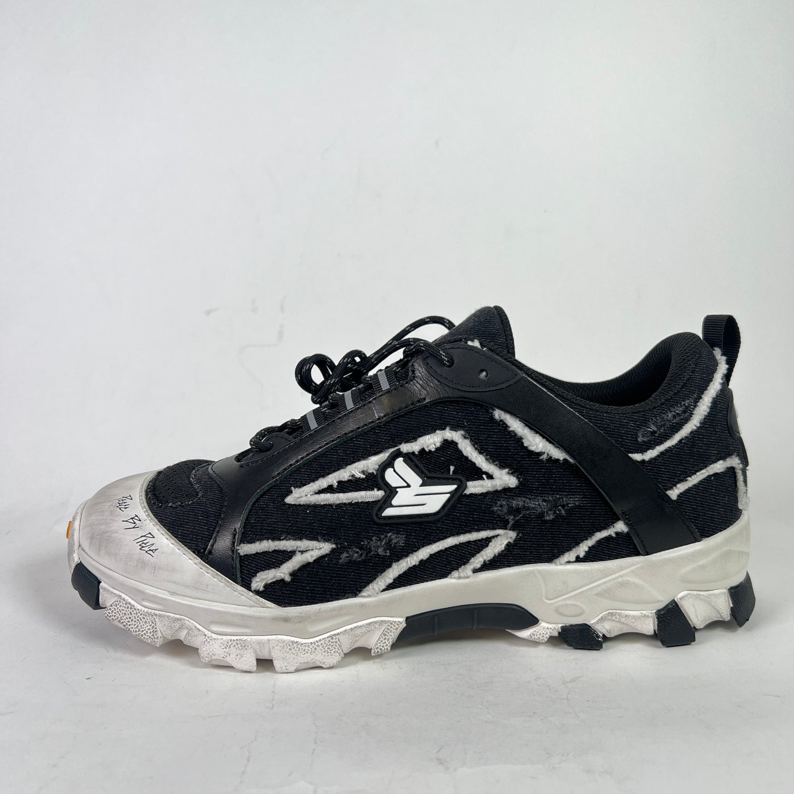 Sicko x Vessel 'Born From Pain' Hiking Sneakers