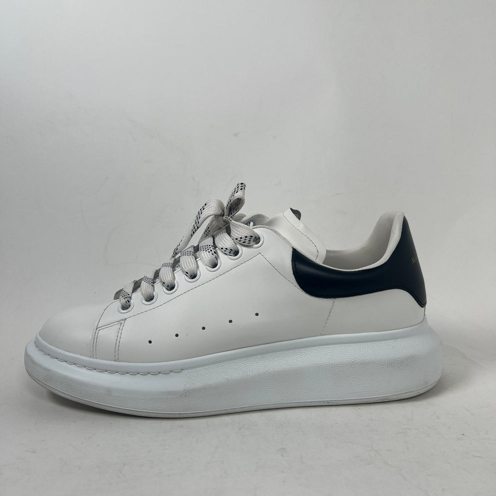 Alexander McQueen White/Black Sneaker Size 42