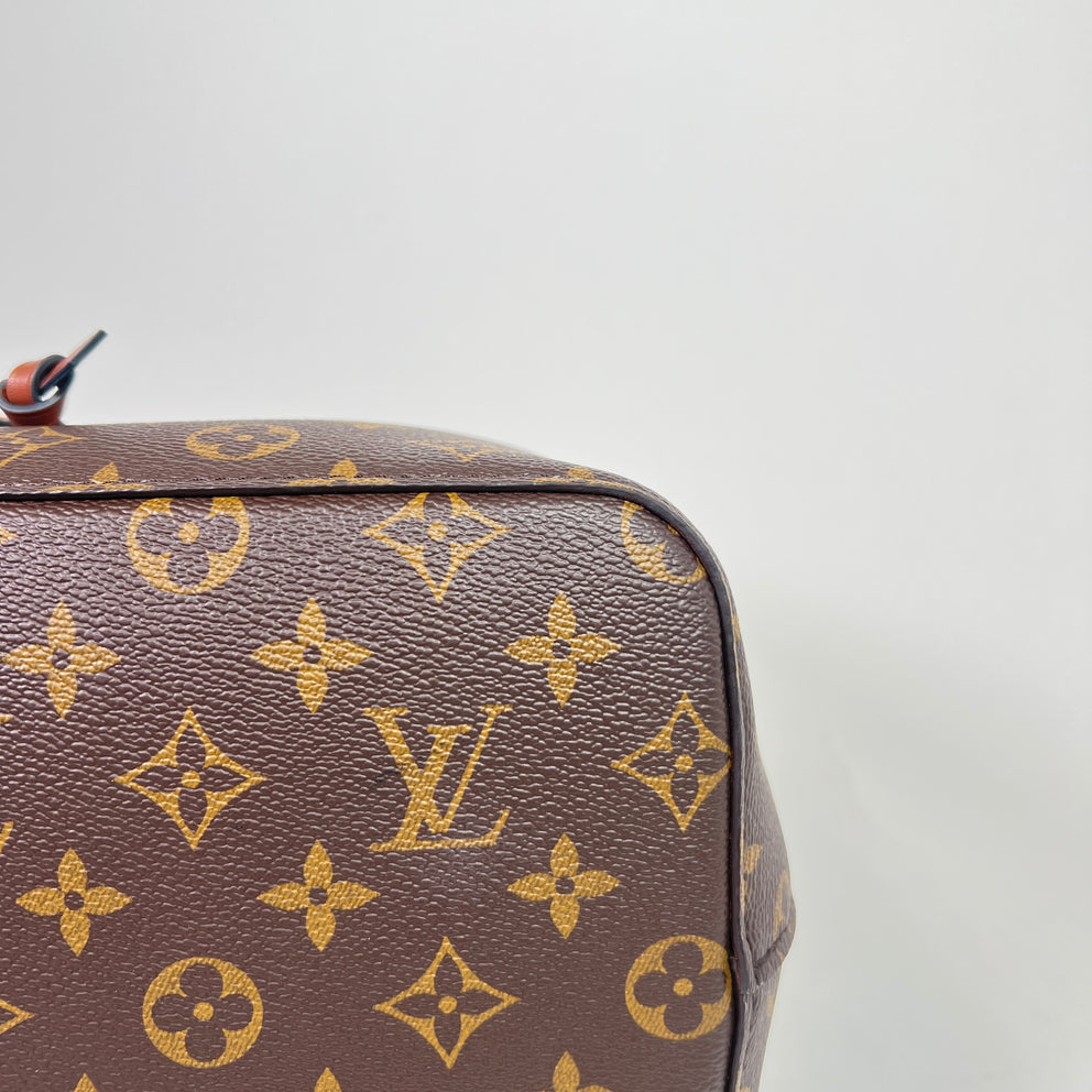 Louis Vuitton Monogram NeoNoe MM Bucket Bag