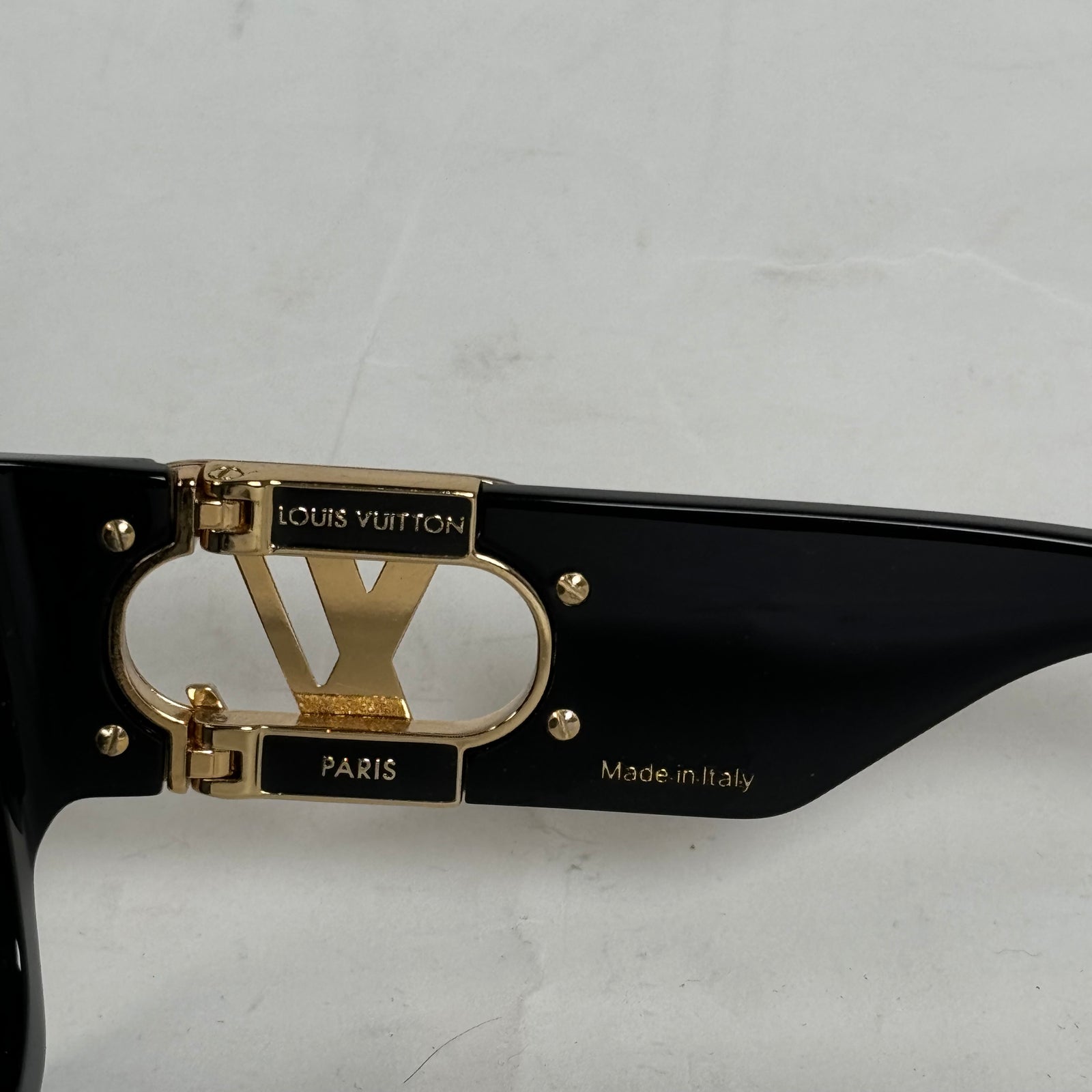 Louis Vuitton Black Link Square Sunglasses