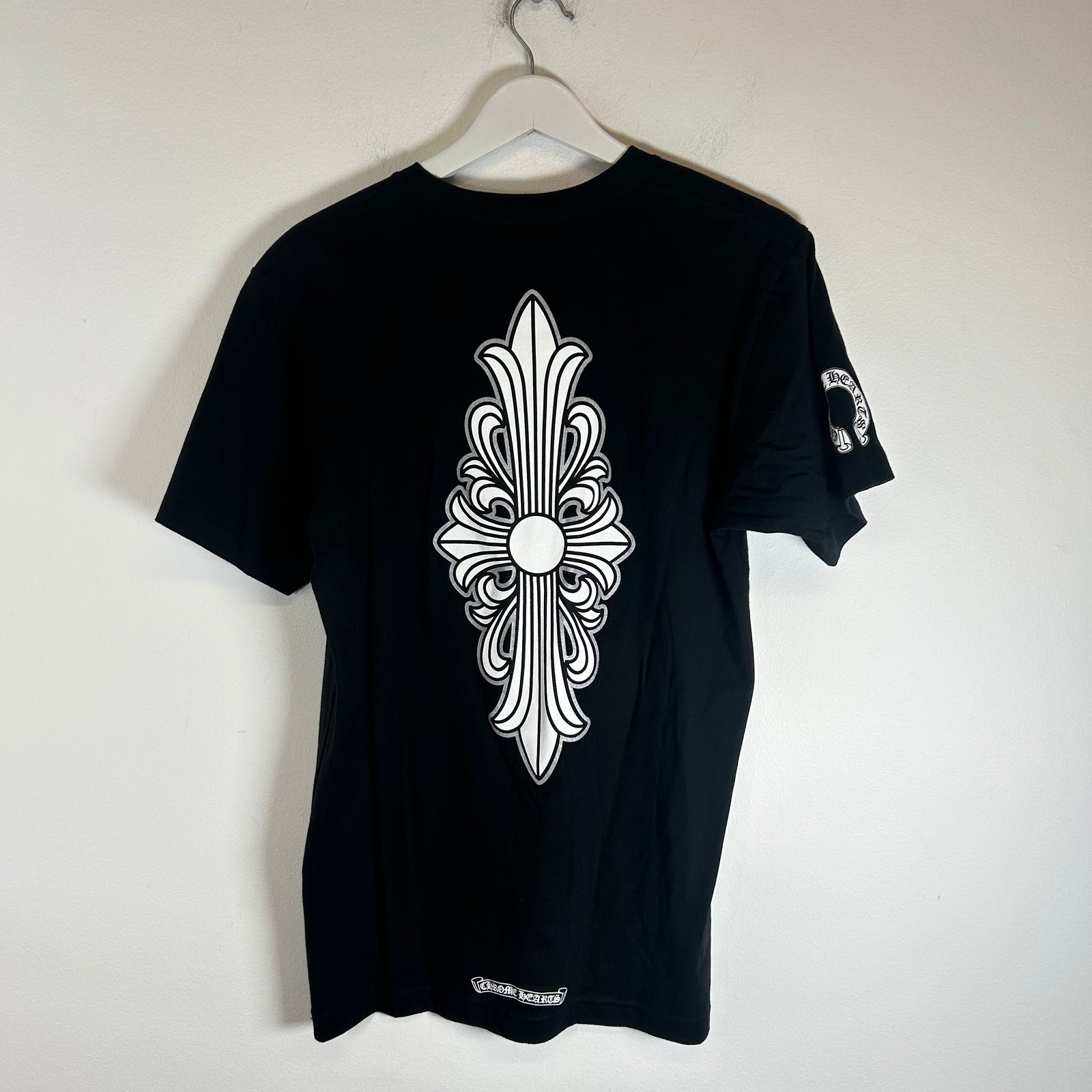 Chrome Hearts Black Floral Cross Pocket Tee Size M