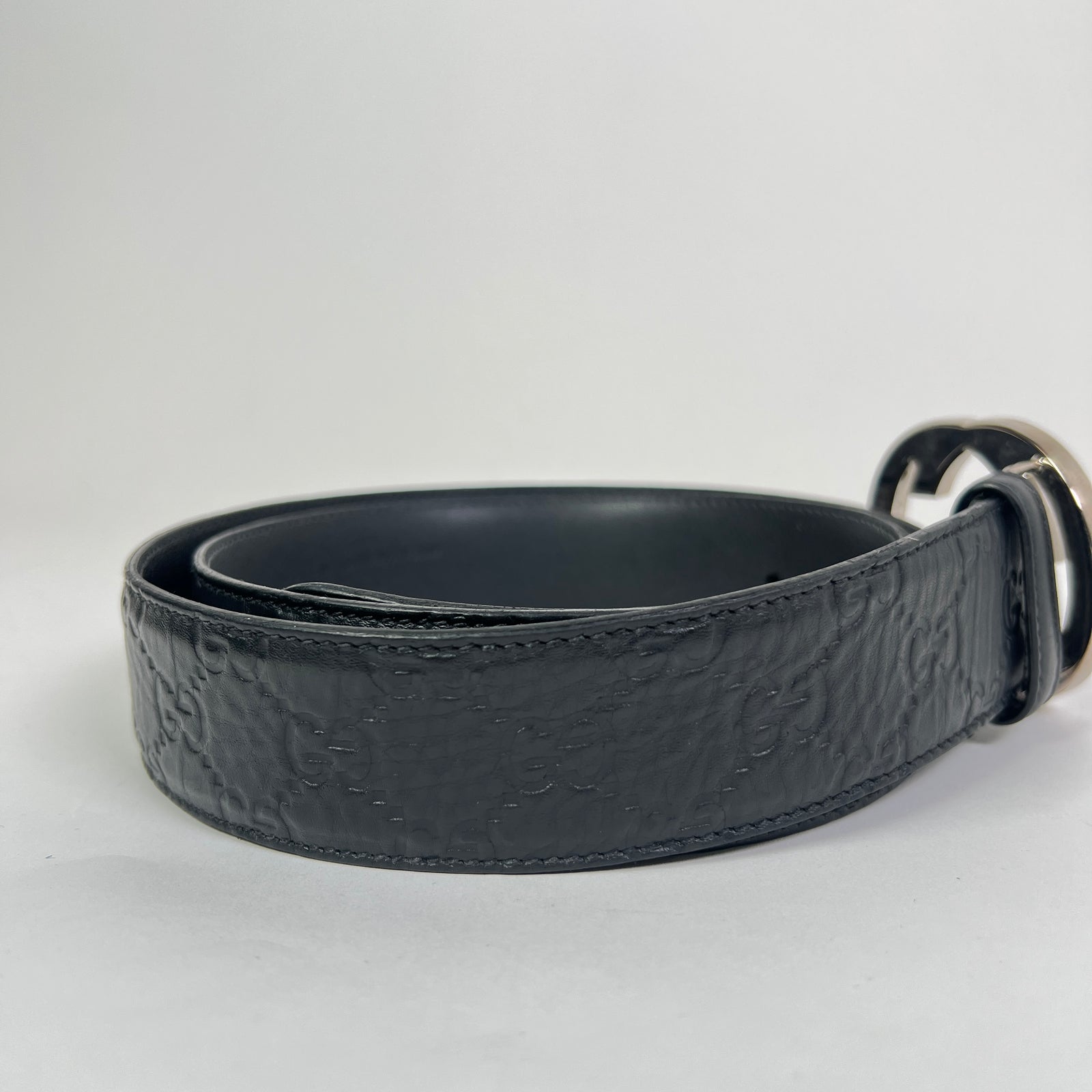 Gucci Signature Logo Belt