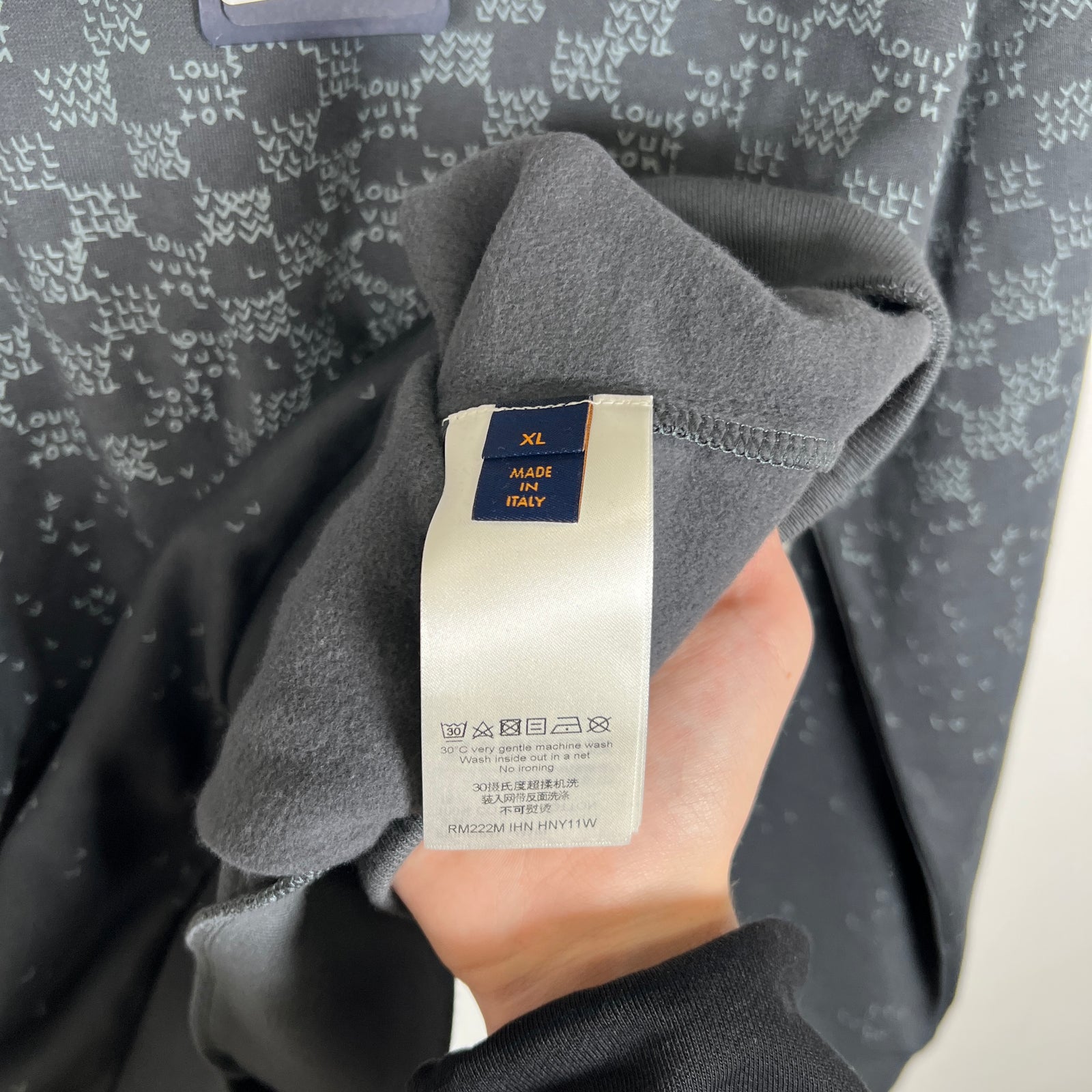 Louis Vuitton Damier Spread Crewneck Size XL