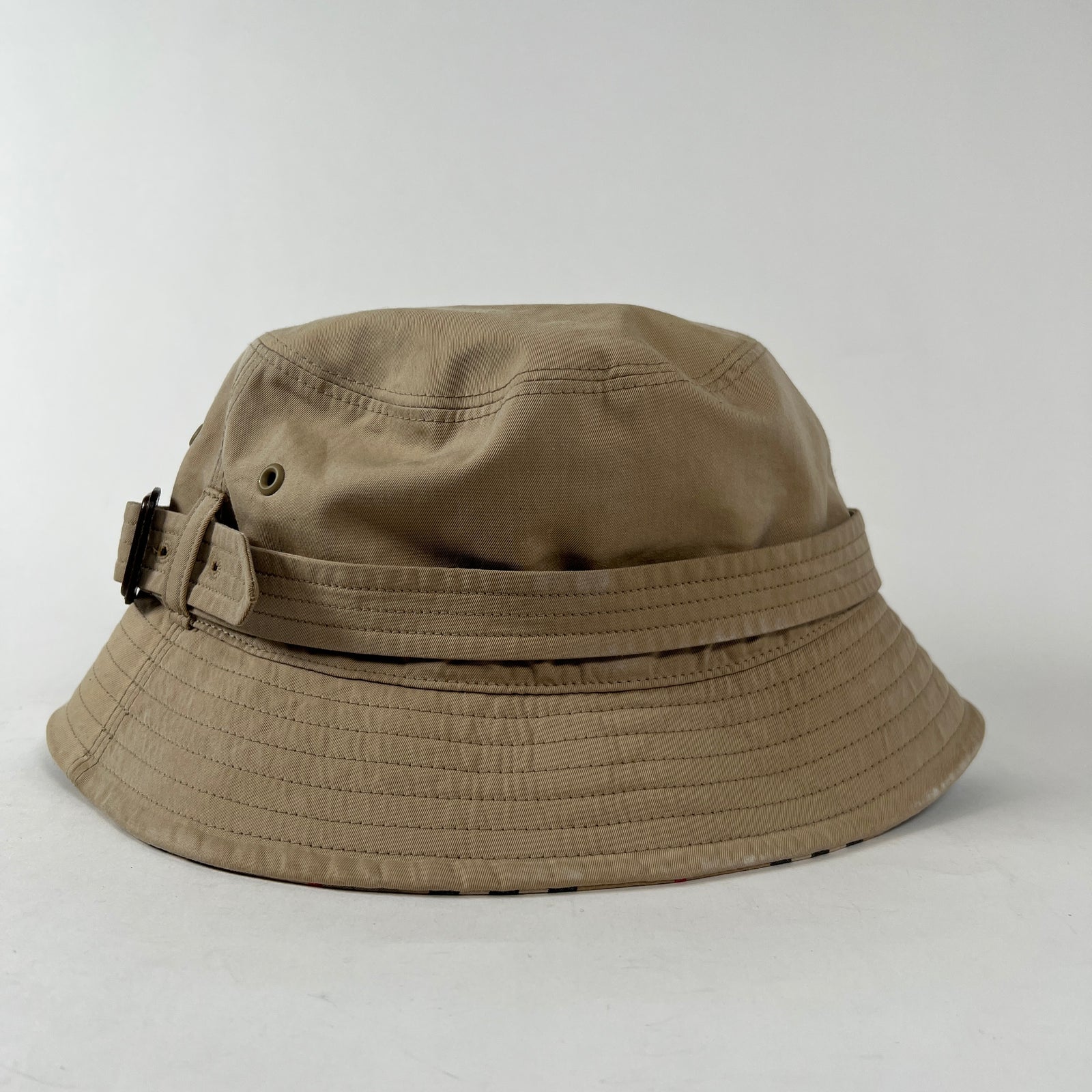 Burberry Belted Bucket Hat