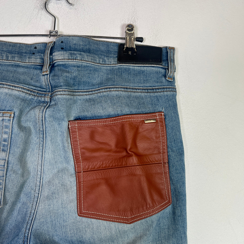 Amiri Clay Indigo Leather Stitch Logo Jeans Size 33