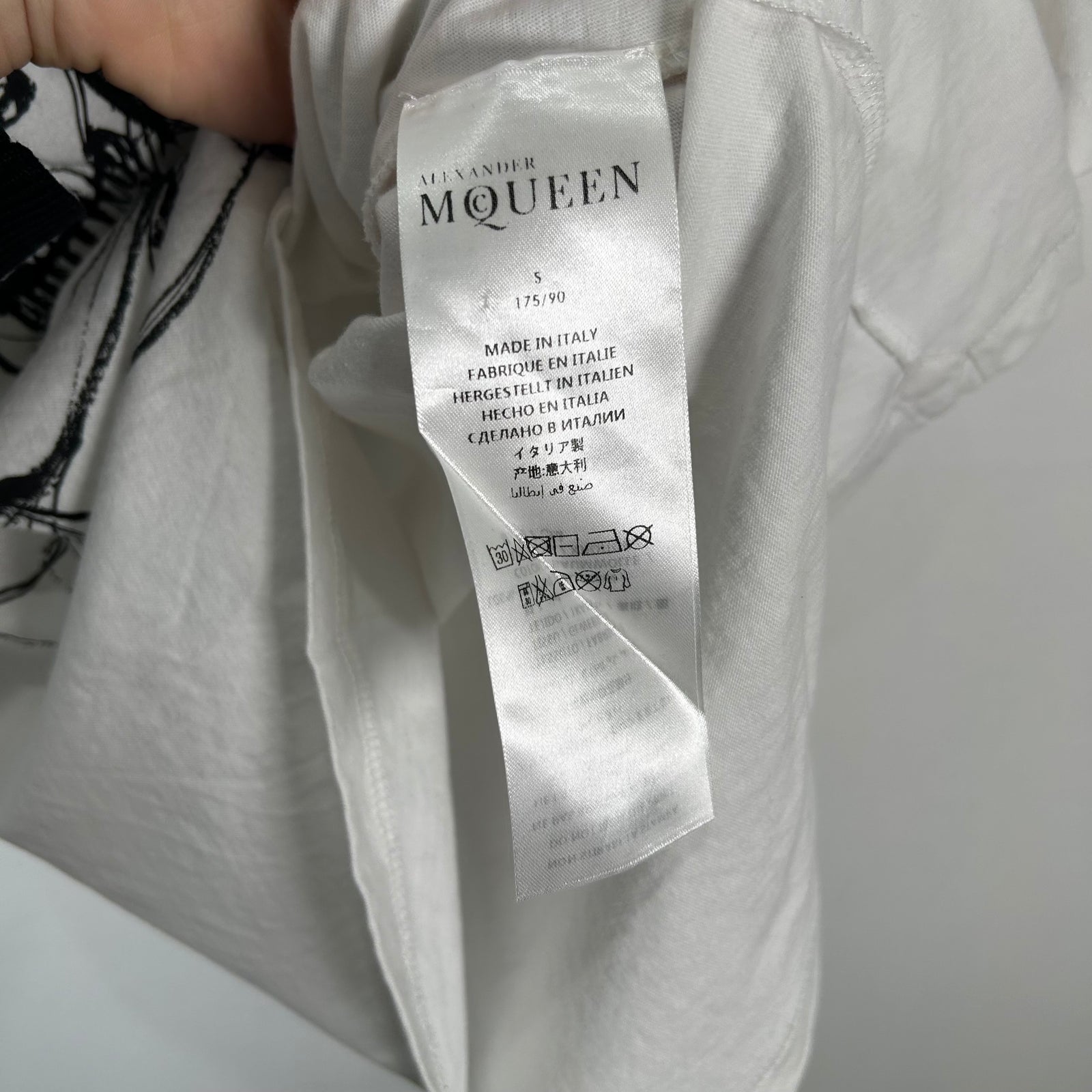 Alexander Mcqueen Smoke Skulls White T-Shirt Size S
