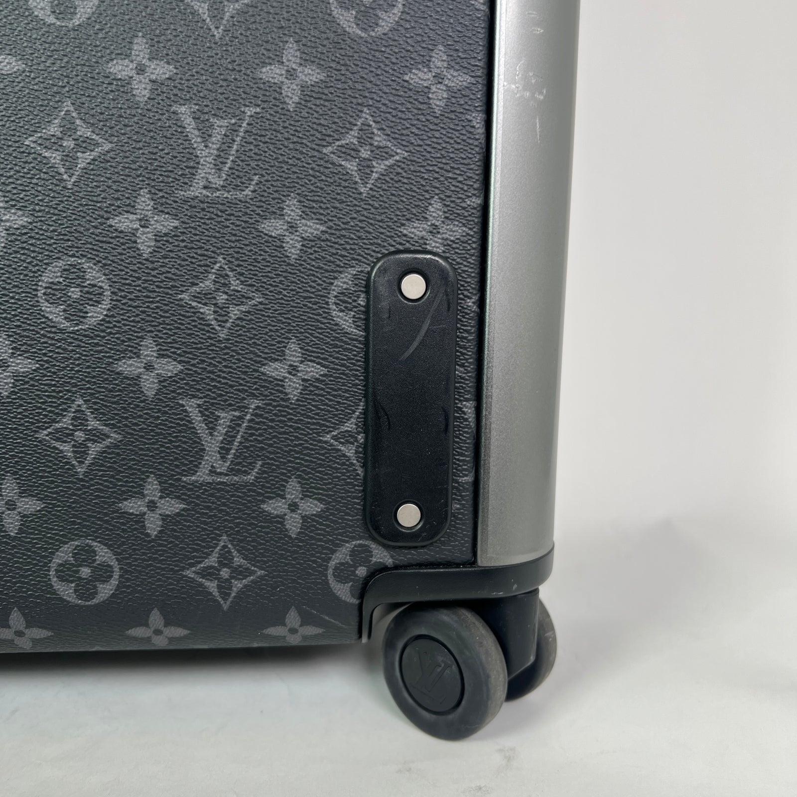 Louis Vuitton Monogram Eclipse Horizon 55 Suitcase
