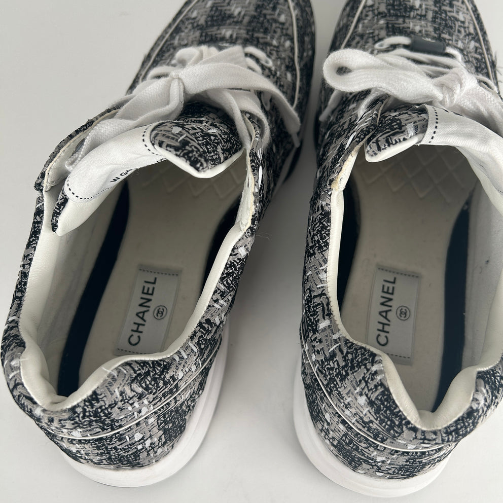 Chanel Tweed Technical Knit Interlocking CC Trainer Size 45