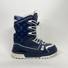 Louis Vuitton Navy Ski Boots Size LV 9
