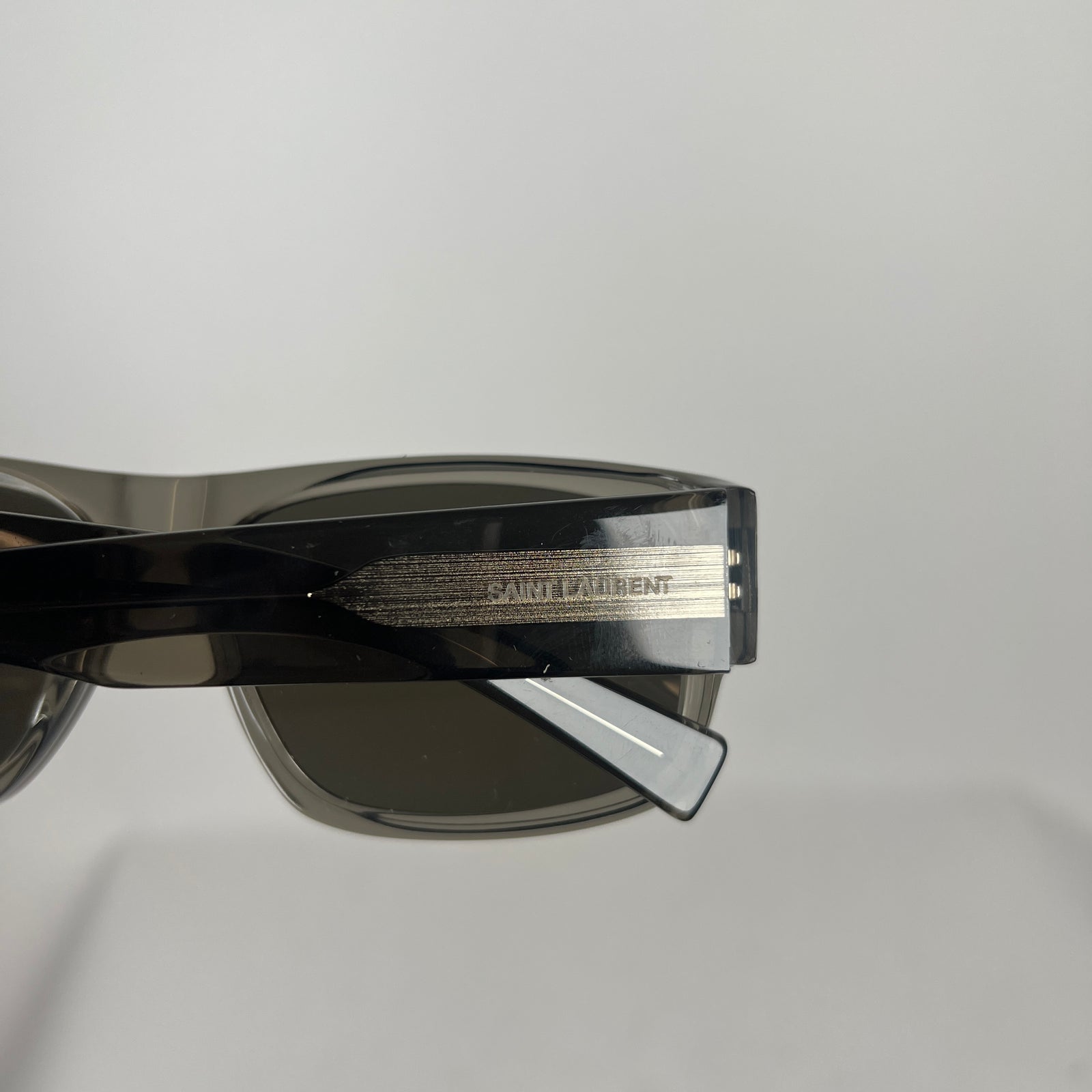 Saint Laurent SL 689 Square Sunglasses