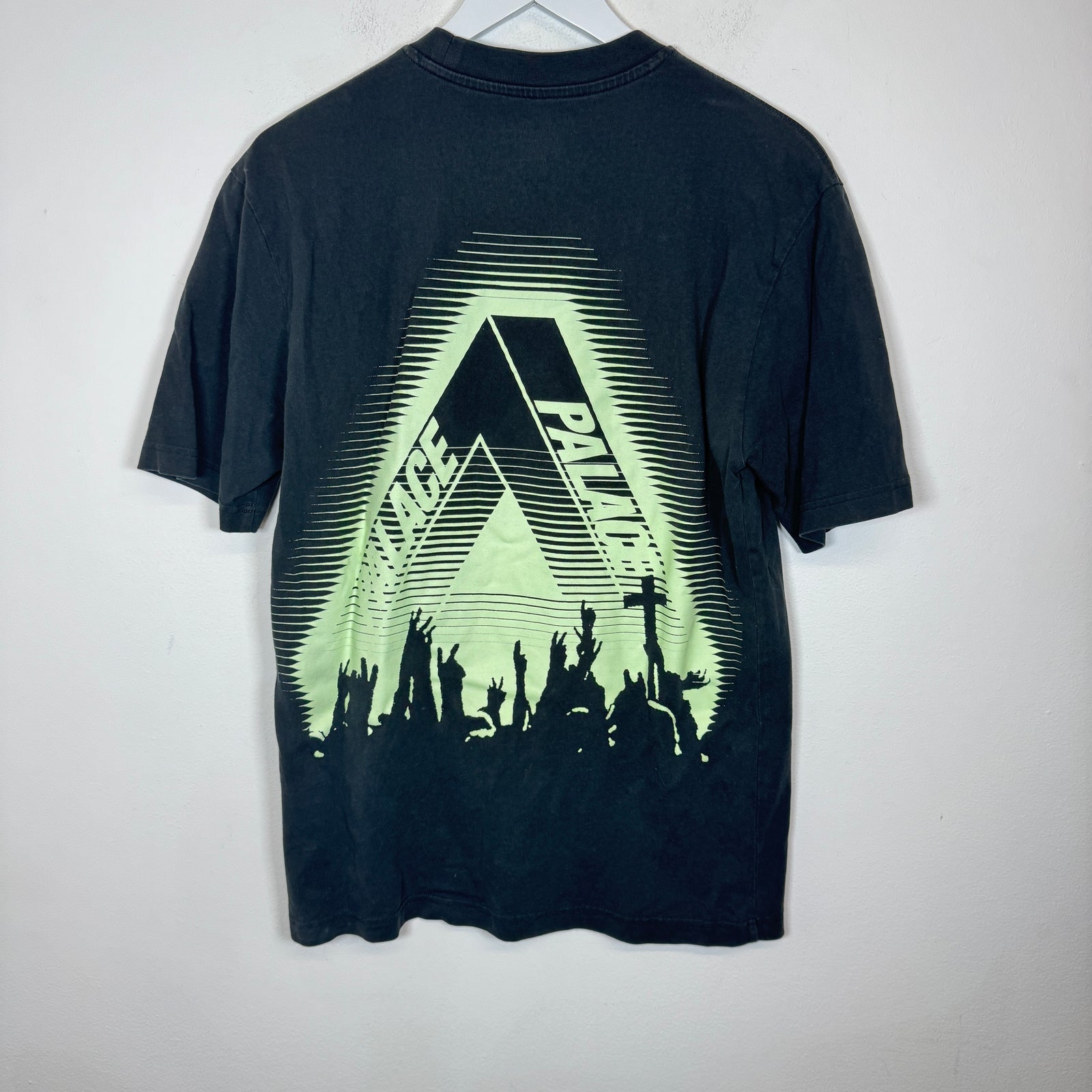 Palace Black/Green Logo T-shirt Size M