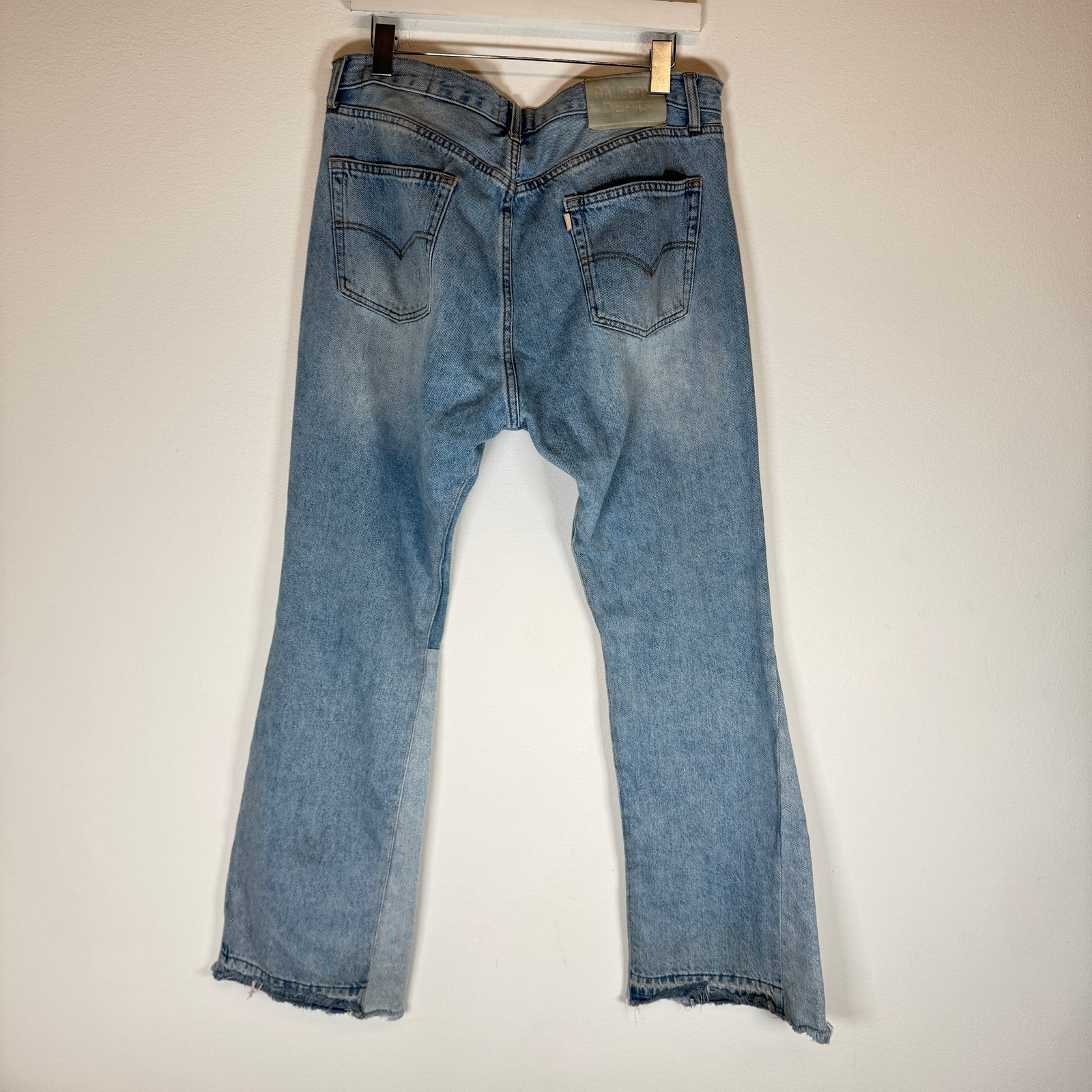 Gallery Dept Lightwash LA Flare Jeans Size 33