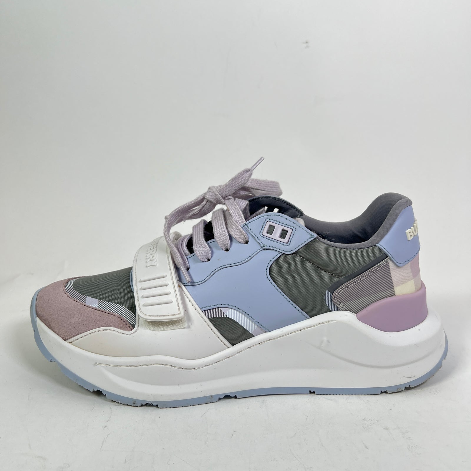 Burberry Ramsey Check Low-Top Sneaker