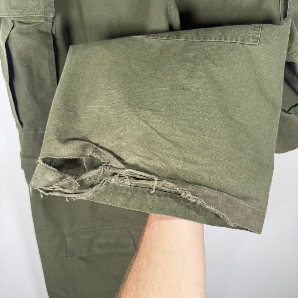 Balenciaga AW20 Green Convertible Cargo Pants Size 34