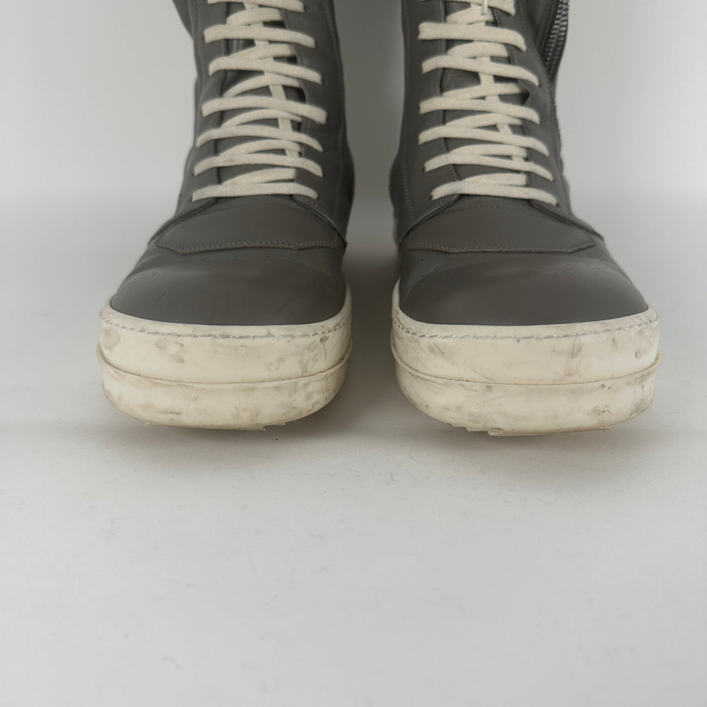 Rick Owens Dust/Milk Cargo basket Size 45
