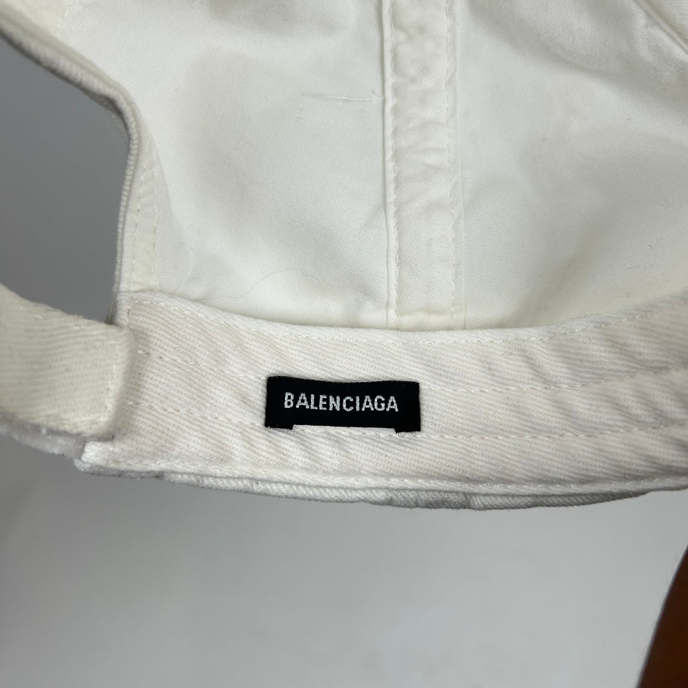 Balenciaga White Hotels & Resorts Hat Size L