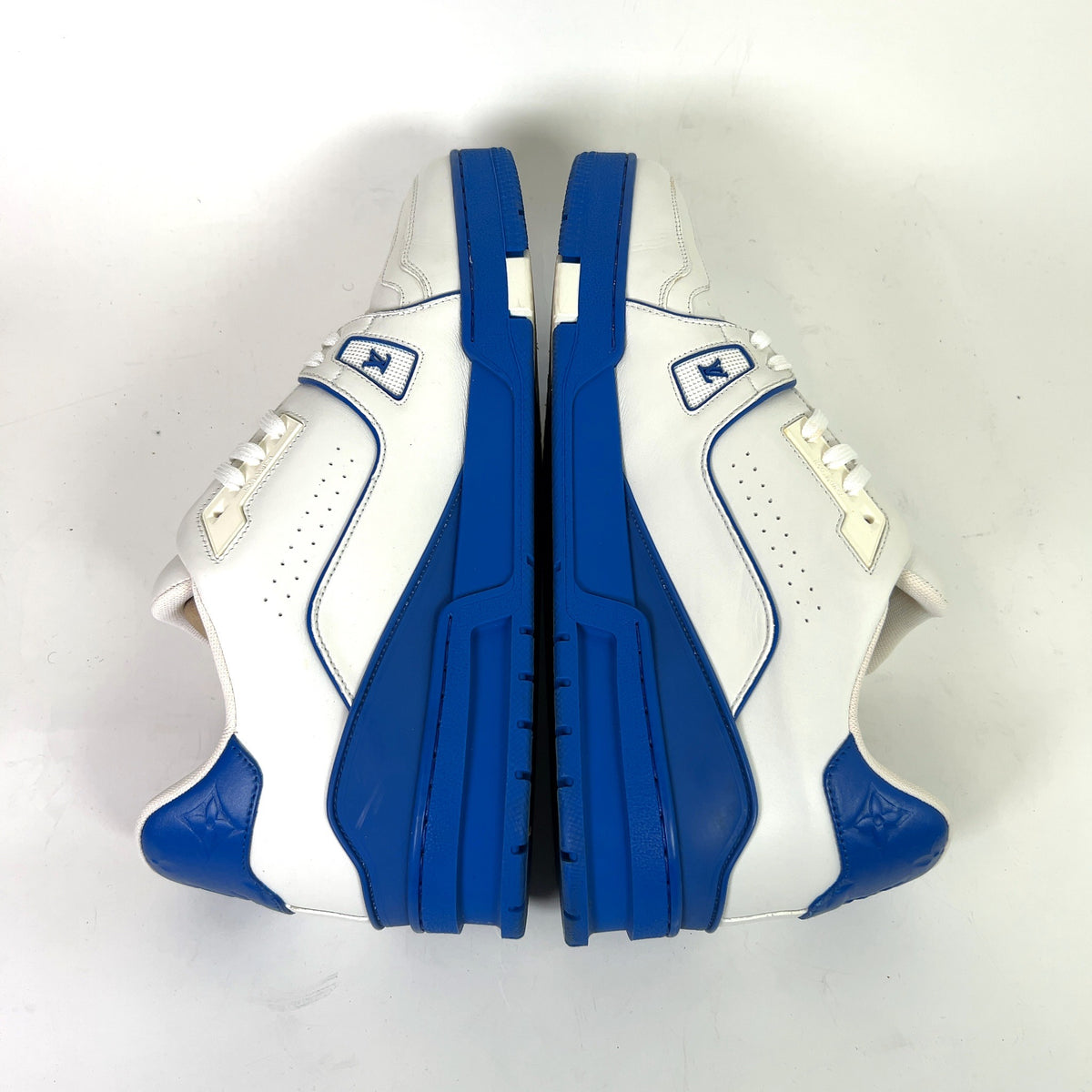 Louis Vuitton White/Blue Signature Trainers