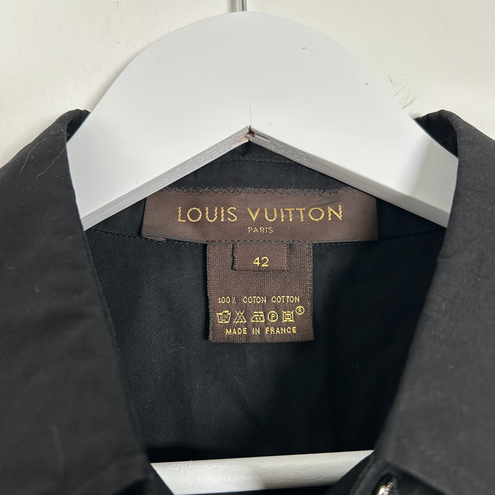Louis Vuitton Black Shirt Size 42