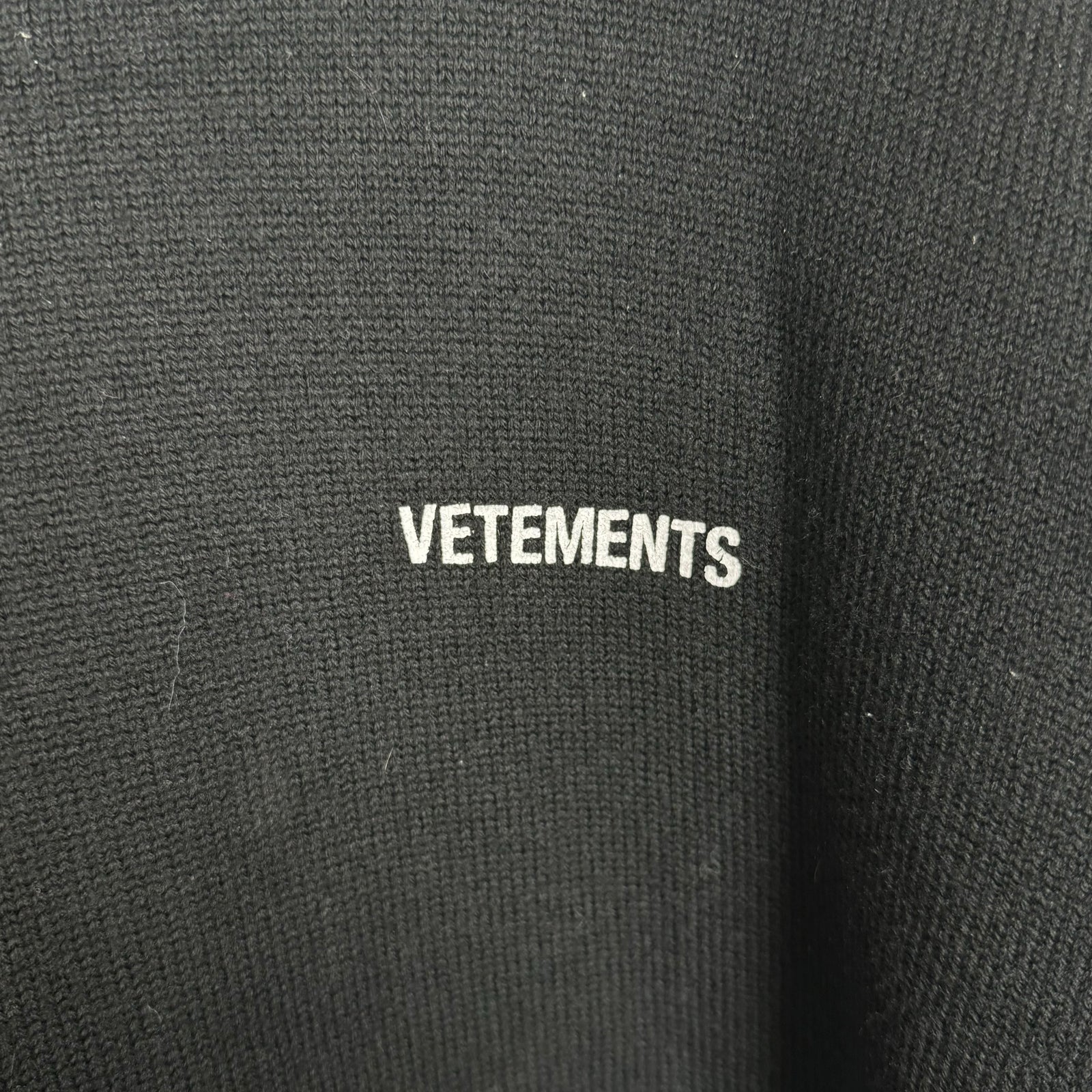 Vetements Heavy Knit Logo Sweater Size XL