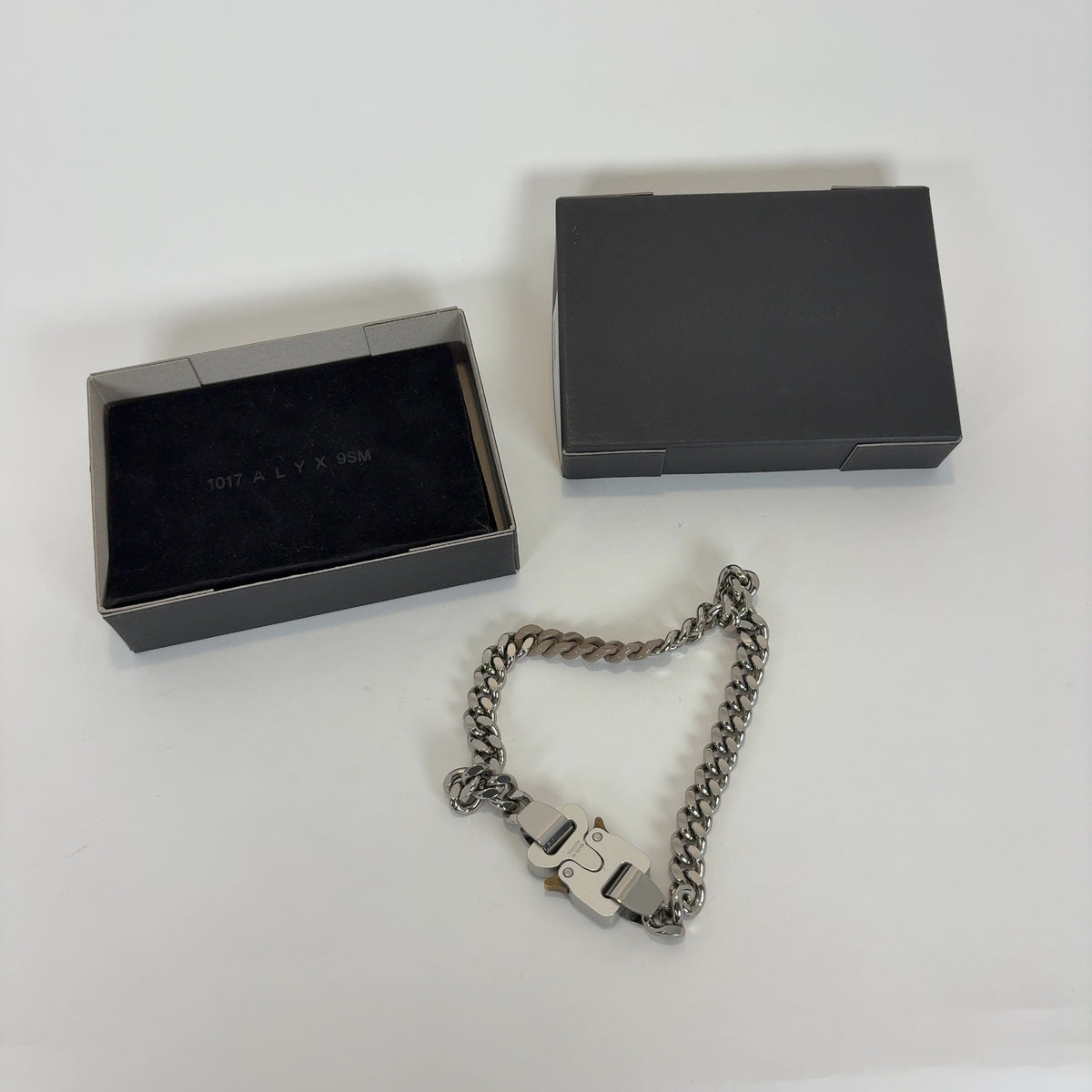 1017 ALYX 9SM Rollercoaster Buckle Choker Chain