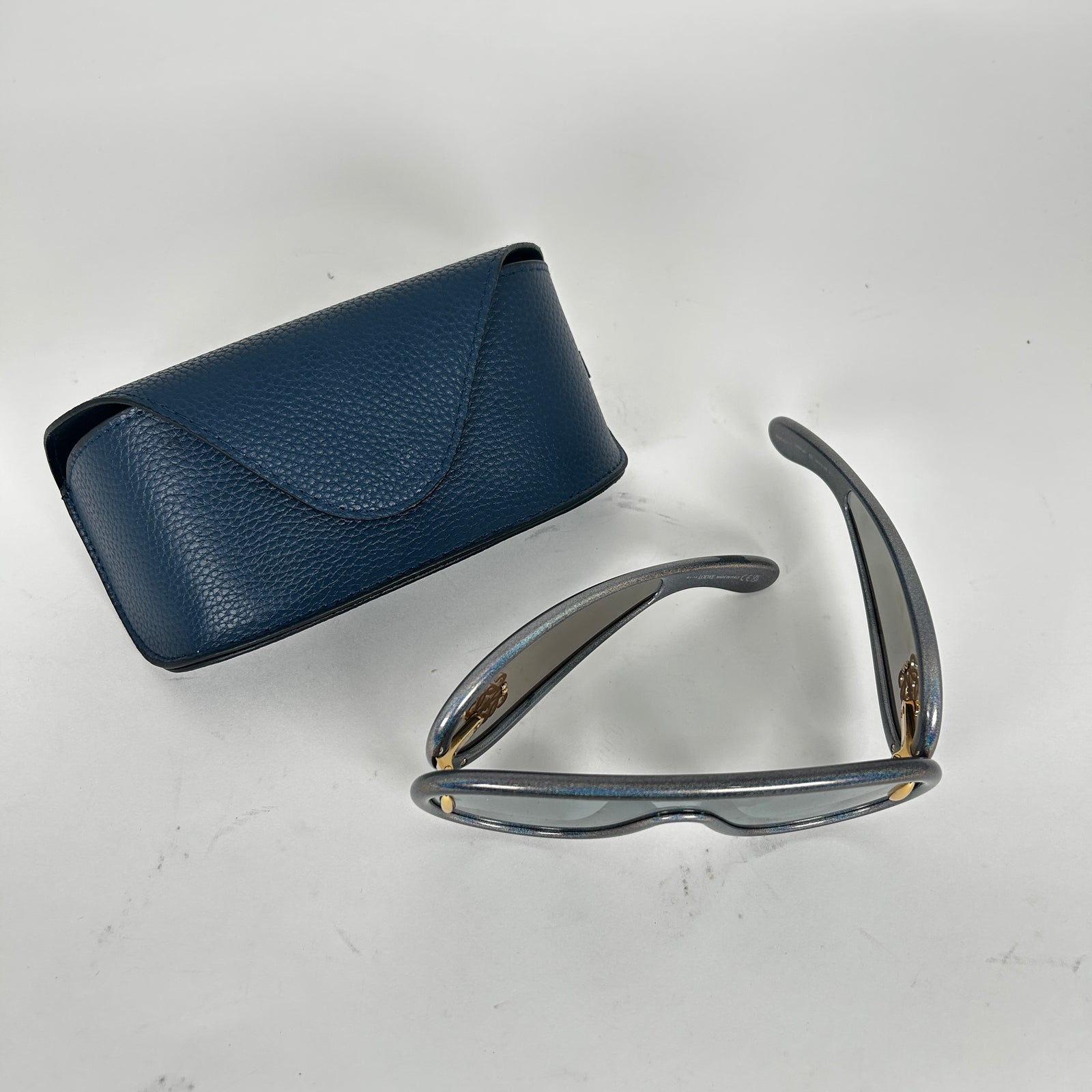 Loewe Wave Anagram Mask Dark Glitter Sunglasses
