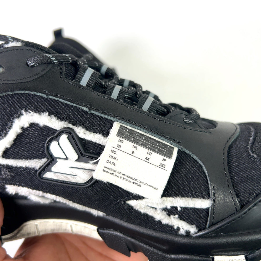 Sicko x Vessel 'Born From Pain' Hiking Sneakers