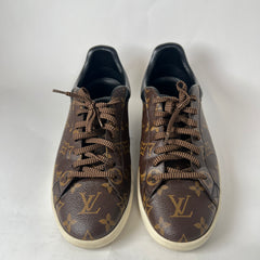 Louis Vuitton Brown Monogram Luxembourg Low-Top Sneaker Size LV 8