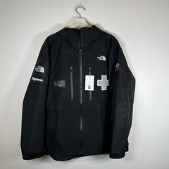 Supreme x TNF Black Rescue Jacket Size L