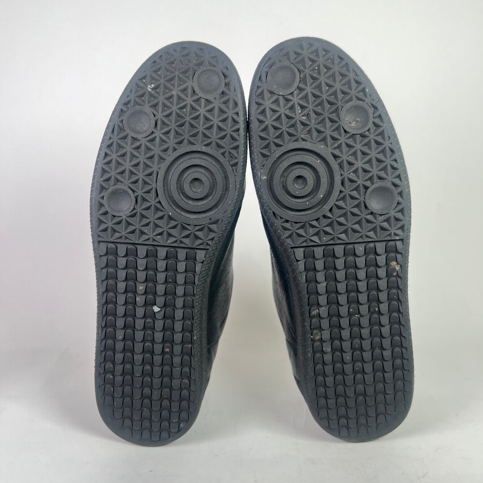 Maison Margiela Black Low-Top Futures