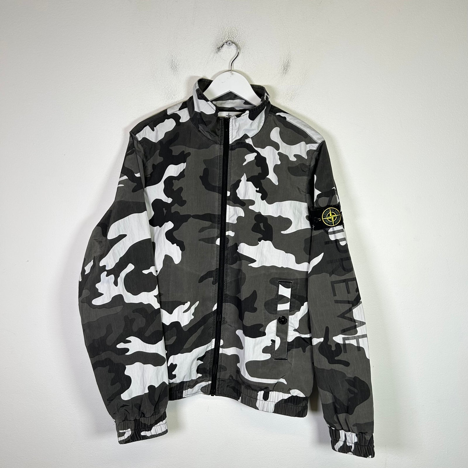 Supreme x Stone Island SS16 Snow Camo Nylon Jacket