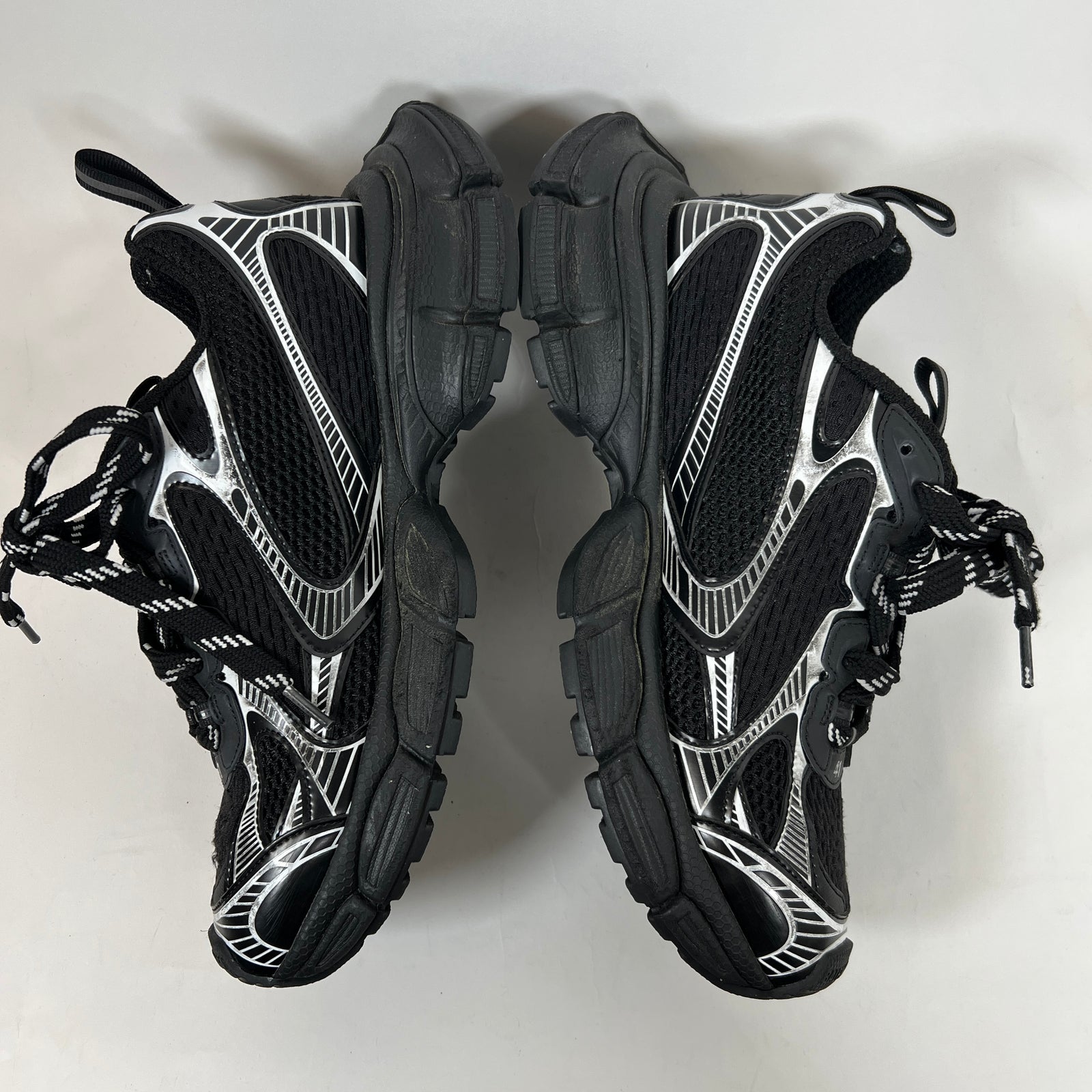 Balenciaga Black/White 3XL Sneaker Size 41