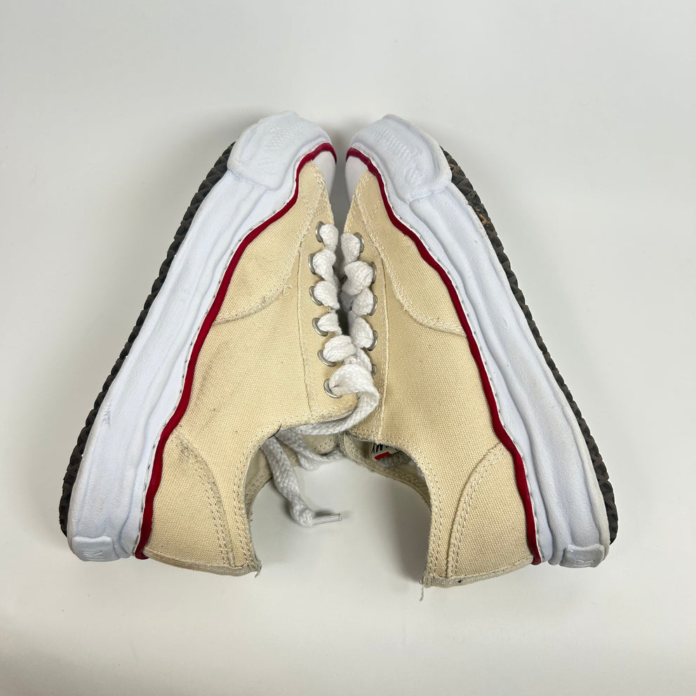 MMY Cream Peterson Sneaker Size 40
