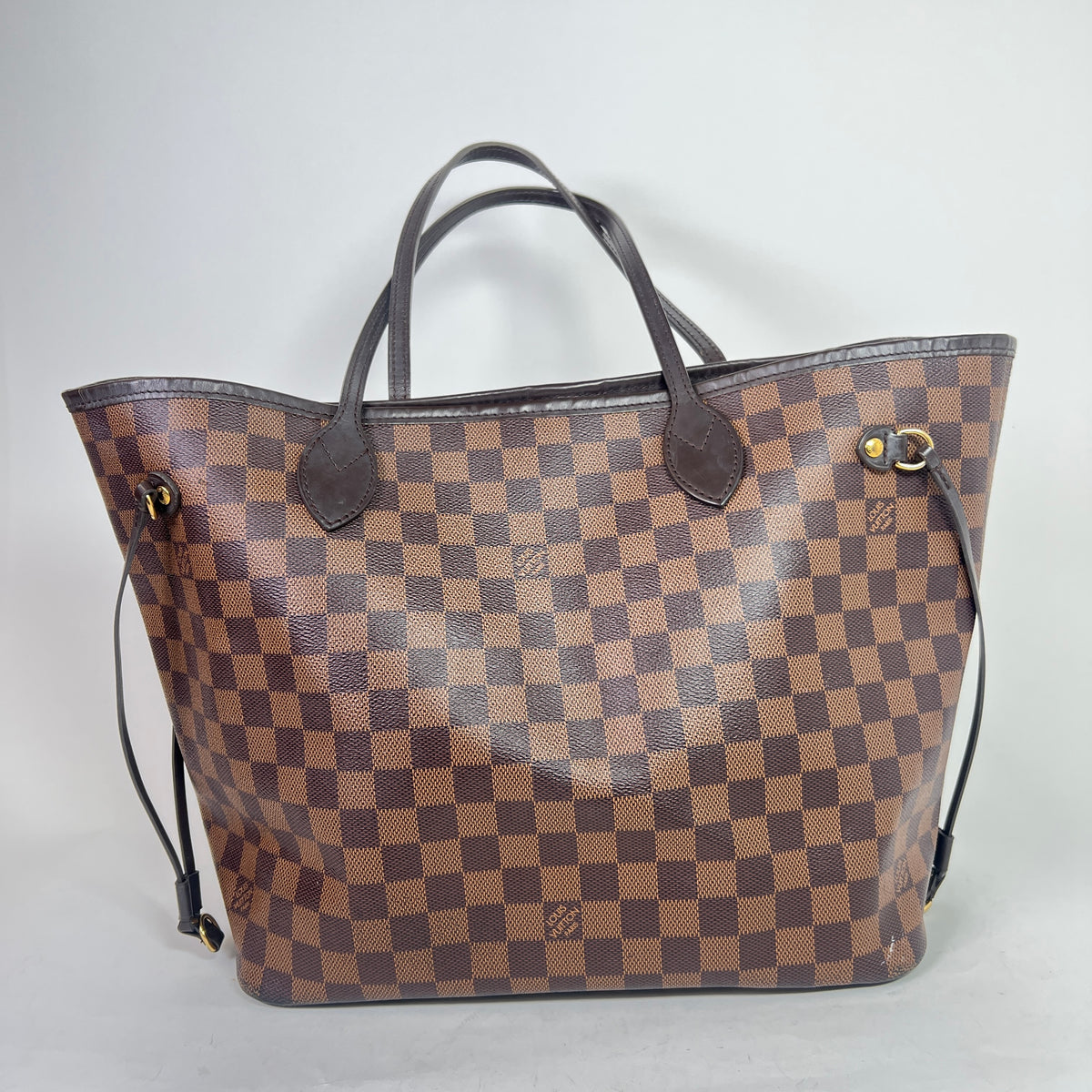 Louis Vuitton Damier Ebene Neverfull MM Toe Bag