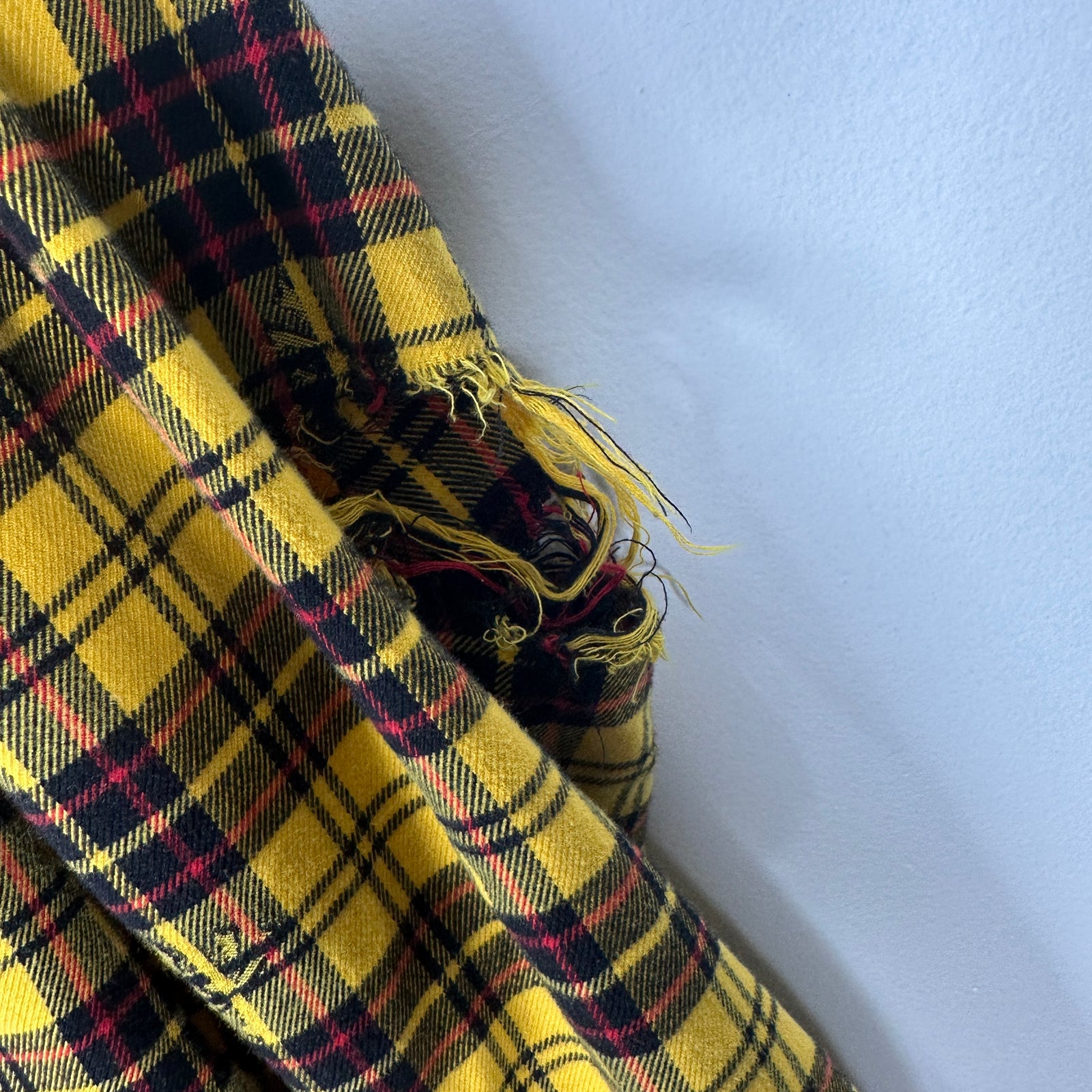 Mastermind Yellow Skull Distressed Flannel Size XL