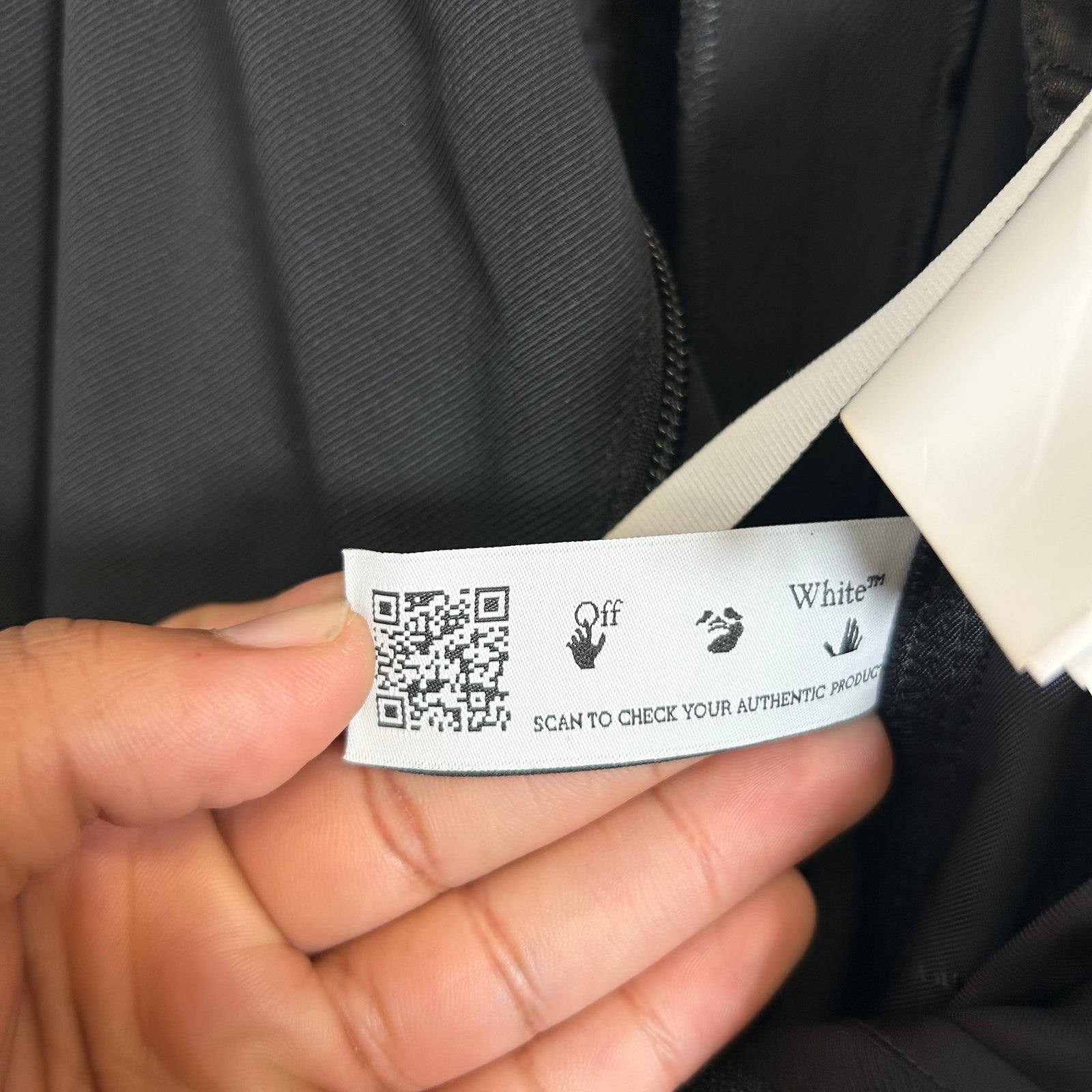 Off-White Black Tuxedo Tailored Pants Size 33